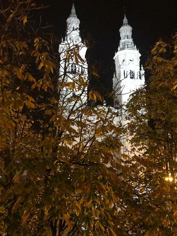 Apto Con Vistas A La Catedral Y Aire Acondicionado Logroño Zewnętrze zdjęcie
