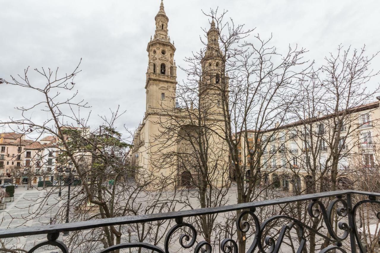 Apto Con Vistas A La Catedral Y Aire Acondicionado Logroño Zewnętrze zdjęcie